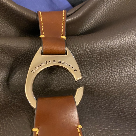 DOONEY and BOURKE handbag - Picture 4 of 5